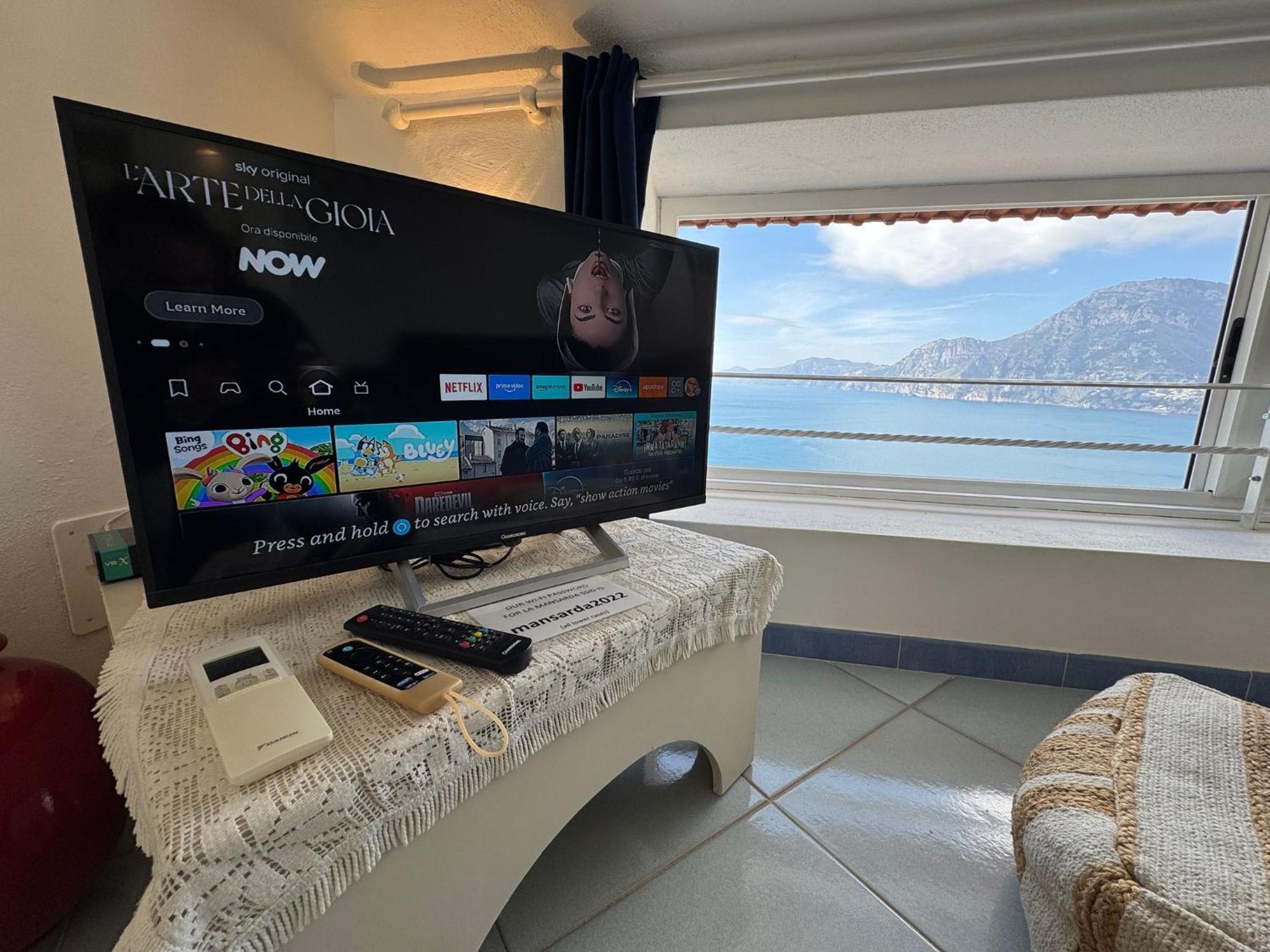 La Mansarda Lägenhet Praiano Exteriör bild